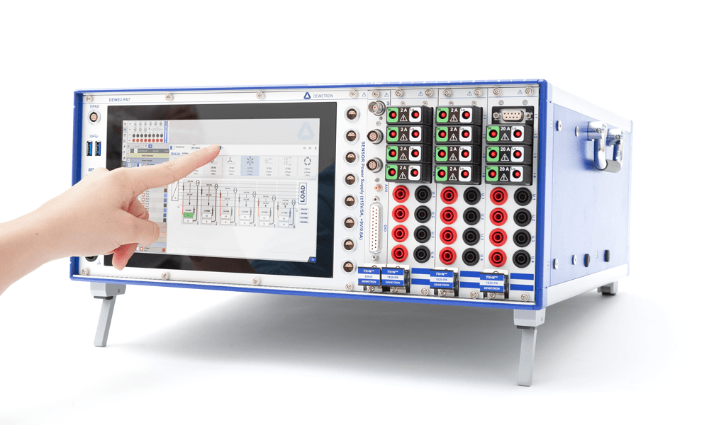 DEWE2-PA7 Power Analyzer with hand